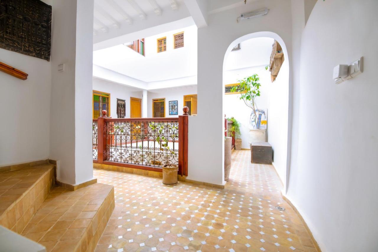 Riad Kafila Εσαουίρα Εξωτερικό φωτογραφία